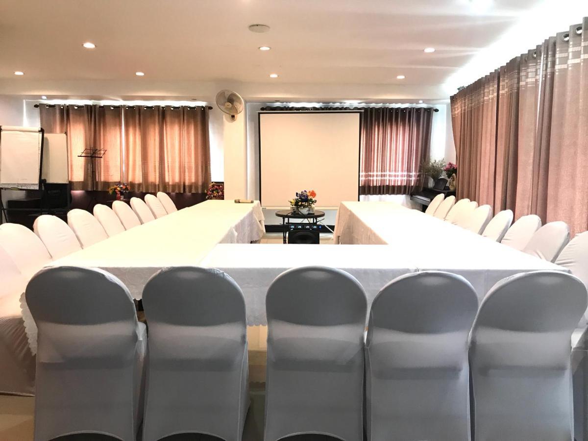 V Hotel Vientiane Luaran gambar