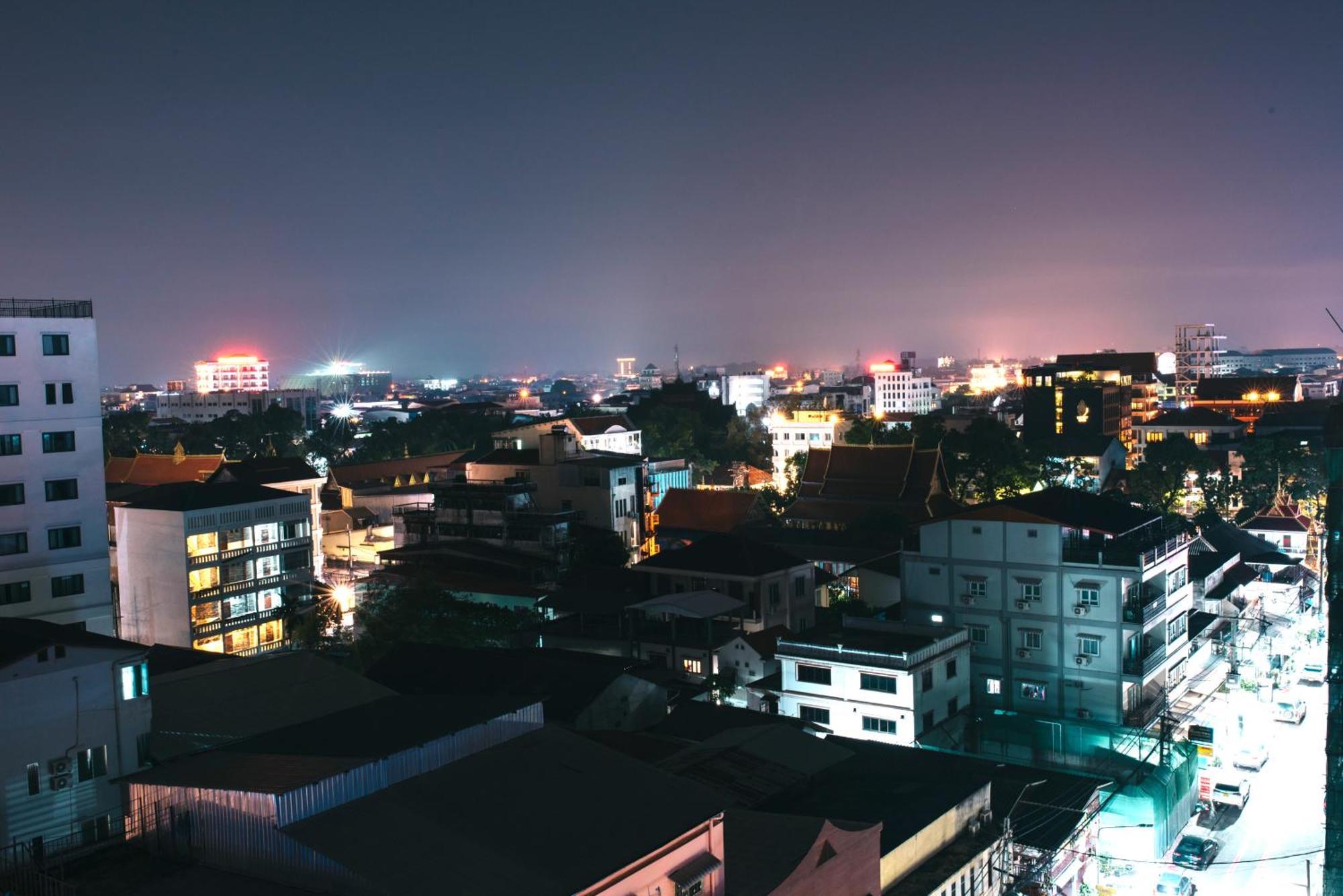 V Hotel Vientiane Luaran gambar